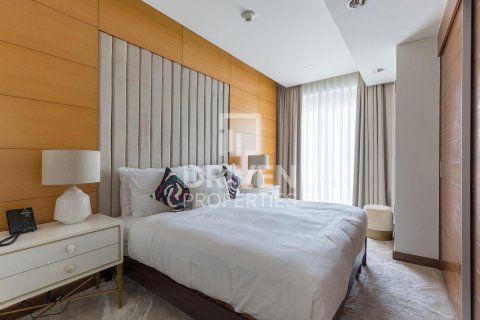 Apartment in Downtown Dubai (Downtown Burj Dubai), Dubai 1 bedroom, 71.35 sq.m. № 128895 - photo 4