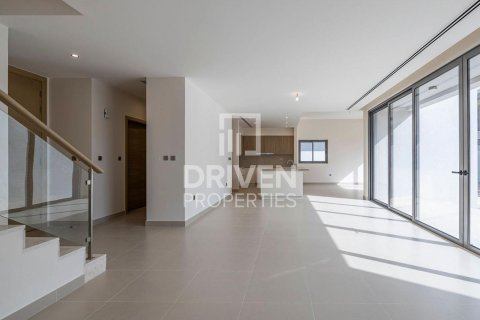 Villa in Sidra Villas, Dubai Hills Estate, Dubai 5 bedrooms, 566.34 sq.m. № 129454