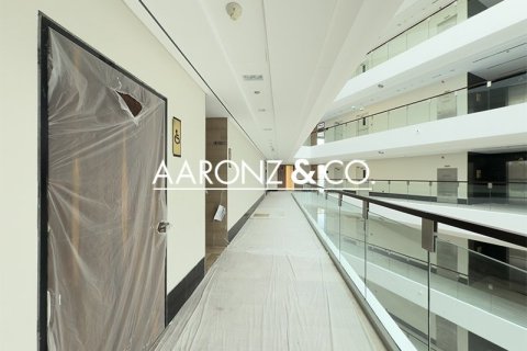 Bureau à Bur Dubai, Dubai, 353.1 m², № 78507 - photo 7