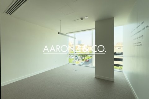 Bureau à Sheikh Zayed Road, Dubai, 352.7 m², № 78506 - photo 4