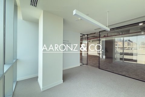 Bureau à Sheikh Zayed Road, Dubai, 352.7 m², № 78506 - photo 5