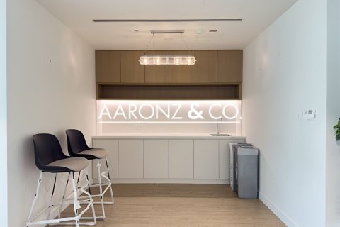 Bureau à Sheikh Zayed Road, Dubai, 352.7 m², № 78506 - photo 13