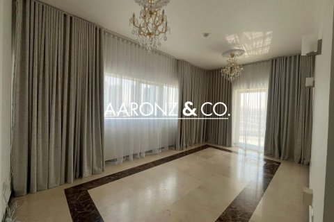 Appartement à Dubai Marina, Dubai, 2 chambres, 137.7 m², № 78502 - photo 1