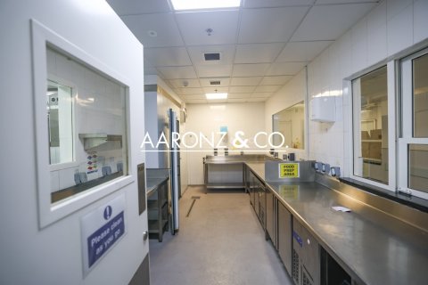 Magasin à Business Bay, Dubai, 732.9 m², № 78505 - photo 6