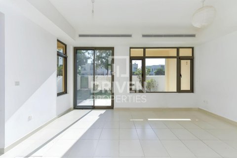 Villa en Mira Oasis, Reem, Dubai, 3 dormitorios, 220 m², № 86996 - foto 5