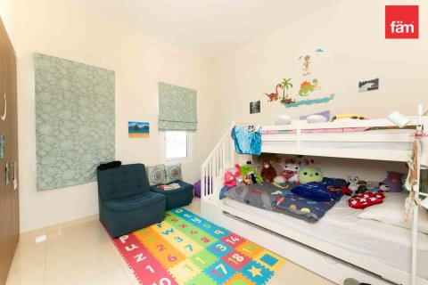 Villa in Dubai 3 bedrooms, 815.2 sq.m. № 109219 - photo 20