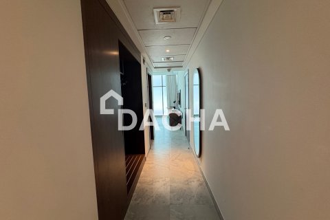 Купить апартаменты в отеле в Dolphin Tower, Бизнес-Бэй, Дубай: 60м², № 105279 - фото 7