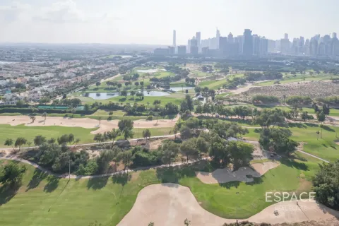 Apartment in The Views, Dubai 2 bedrooms, 144 sq.m. № 122960