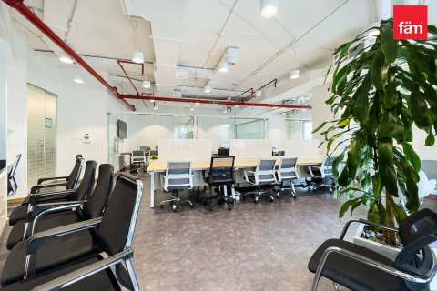 Bureau à Dubai, 111.5 m², № 123744 - photo 10