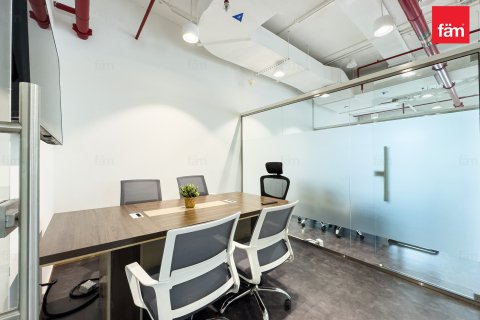 Bureau à Dubai, 111.5 m², № 123744 - photo 2