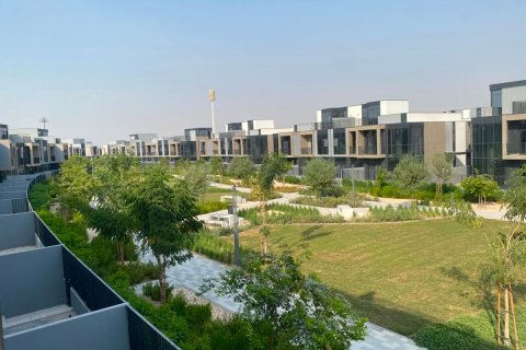 Townhouse in Dubai 3 bedrooms, 168 sq.m. № 123740