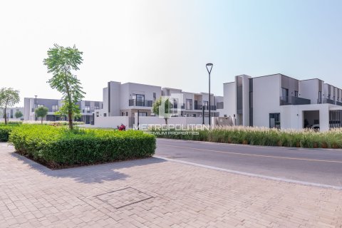 Villa en EMAAR South, Dubai South (Dubai World Central), Dubai, 3 dormitorios, 181 m², № 73553 - foto 30