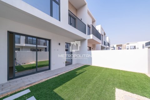 Villa en EMAAR South, Dubai South (Dubai World Central), Dubai, 3 dormitorios, 181 m², № 73553 - foto 28