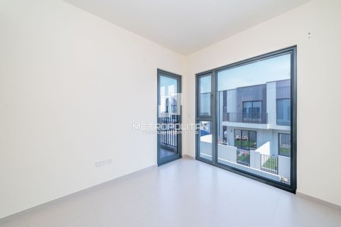 Villa en EMAAR South, Dubai South (Dubai World Central), Dubai, 3 dormitorios, 181 m², № 73553 - foto 3