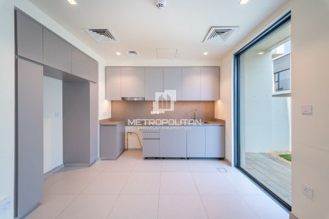 Villa en EMAAR South, Dubai South (Dubai World Central), Dubai, 3 dormitorios, 181 m², № 73553 - foto 5