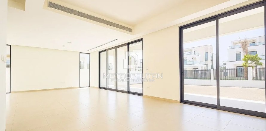 Villa in Caya, Arabian Ranches 3, Dubai 4 bedrooms, 459 sq.m. № 73554