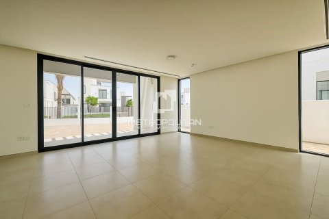 Villa in Caya, Arabian Ranches 3, Dubai 4 bedrooms, 435 sq.m. № 73555 - photo 2