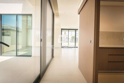 Villa in Caya, Arabian Ranches 3, Dubai 4 bedrooms, 435 sq.m. № 73555 - photo 10