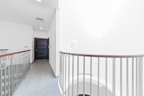 Villa in Al Furjan, Dubai 4 bedrooms, 225 sq.m. № 73560 - photo 29