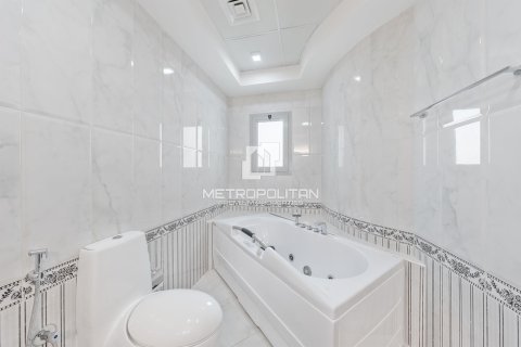 Villa in Al Furjan, Dubai 4 bedrooms, 225 sq.m. № 73560 - photo 9