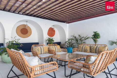 Apartment in Al Sufouh, Dubai 2 bedrooms, 131.7 sq.m. № 85777 - photo 5