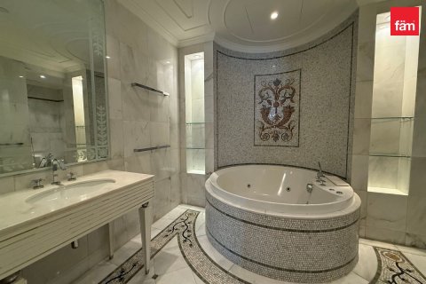 Apartamento en Culture Village, Dubai, 2 dormitorios, 187.7 m², № 119008 - foto 12