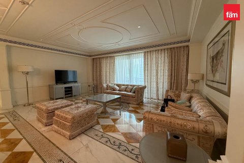 Apartamento en Culture Village, Dubai, 2 dormitorios, 187.7 m², № 119008 - foto 3