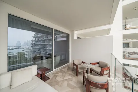 Apartment in Palm Jumeirah, Dubai 2 bedrooms, 162 sq.m. № 62897 - photo 6