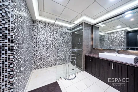 Купить квартиру в Дубай Марине, Дубай: 4 спальни, 524м², № 62881 - фото 2