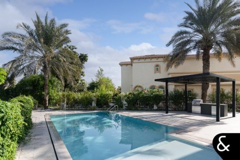 Villa en Jumeirah Islands, Dubai, 4 dormitorios, 502 m², № 88615 - foto 28