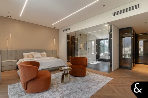 Villa en Jumeirah Islands, Dubai, 4 dormitorios, 502 m², № 88615 - foto 25