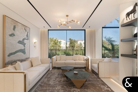 Villa en Jumeirah Islands, Dubai, 4 dormitorios, 502 m², № 88615 - foto 7