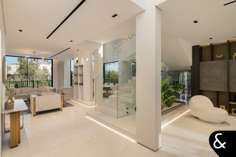 Villa en Jumeirah Islands, Dubai, 4 dormitorios, 502 m², № 88615 - foto 4