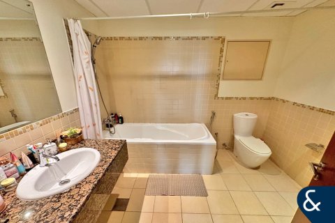 Appartement à Bahar, Jumeirah Beach Residence, Dubai, 2 chambres, 135 m², № 88622 - photo 14