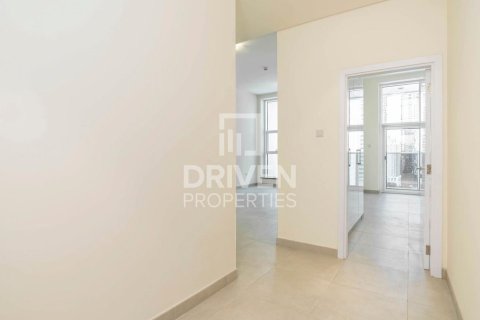 Apartment in Marina Arcade Tower, Dubai Marina, Dubai 2 bedrooms, 150.41 sq.m. № 127084 - photo 13