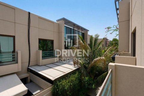 Купить виллу в Meydan, Дубай: 4 спальни, 338.72м², № 127090 - фото 23