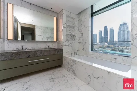 Ático en Dubai, 4 dormitorios, 484.1 m², № 9301 - foto 19