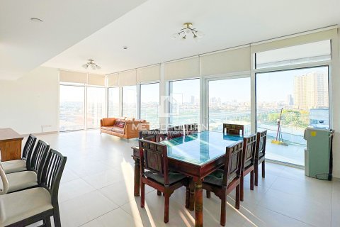 Снять в аренду квартиру в Park Gate Residences, Аль-Кифаф, Дубай: 2 спальни, 146м², № 15963 - фото 8