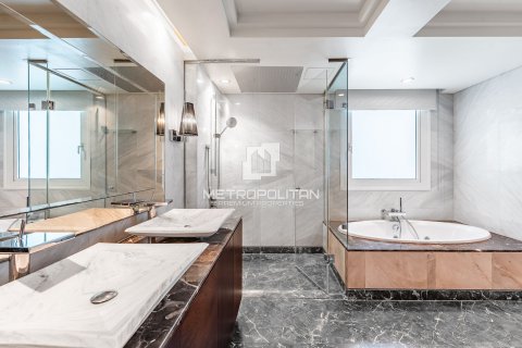 Duplex in Marina Residences, Palm Jumeirah, Dubai 4 bedrooms, 953 sq.m. № 73327 - photo 15