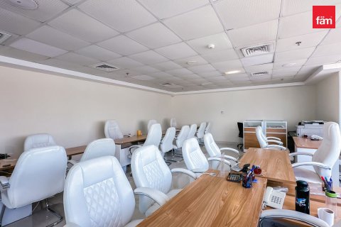 Office in Dubai 143.6 sq.m. № 50772 - photo 12