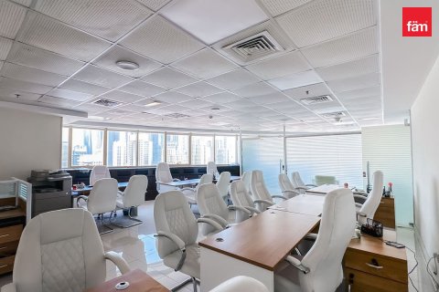 Office in Dubai 143.6 sq.m. № 50772 - photo 13