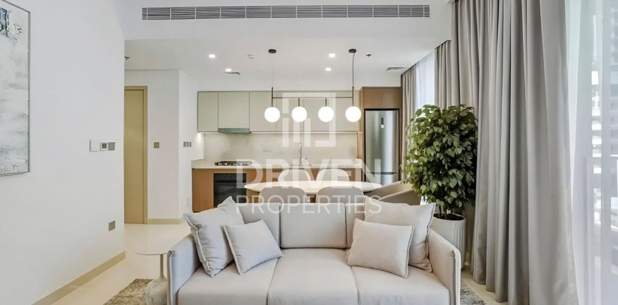 Appartement à EMAAR Beachfront, Dubai Harbour, Dubai, 1 chambre, 79.9 m², № 126140