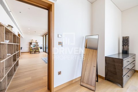 Apartamento en Jumeirah Bay Island, Jumeirah, Dubai, 1 dormitorio, 137.68 m², № 125332 - foto 13