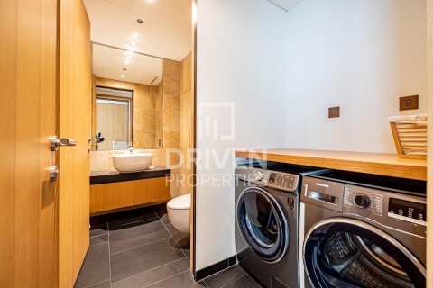 Apartamento en Jumeirah Bay Island, Jumeirah, Dubai, 1 dormitorio, 137.68 m², № 125332 - foto 10