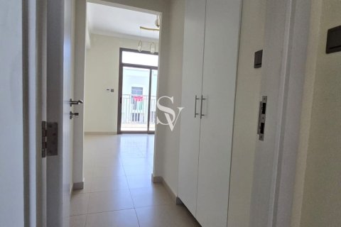 Townhouse in Town Square, Dubai 3 bedrooms, 191 sq.m. № 109019 - photo 26