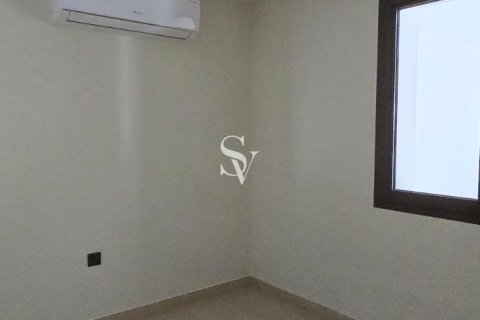 Townhouse in Town Square, Dubai 3 bedrooms, 191 sq.m. № 109019 - photo 11