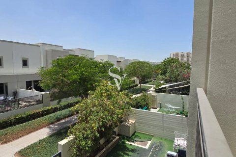 Townhouse in Town Square, Dubai 3 bedrooms, 191 sq.m. № 109019 - photo 27