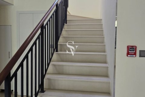 Townhouse in Town Square, Dubai 3 bedrooms, 191 sq.m. № 109019 - photo 14