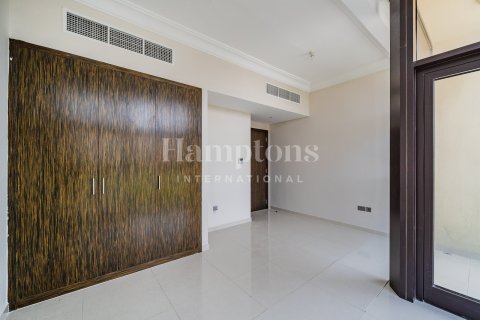 Снять в аренду виллу в Phoenix, DAMAC Hills (Akoya by DAMAC), Дубай: 6 спален, 350.05850400м², № 12925 - фото 4