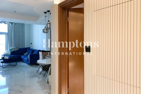 Снять в аренду квартиру в Marasi Business Bay, Бизнес-Бэй, Дубай: 1 спальня, 96.06170200м², № 95184 - фото 2